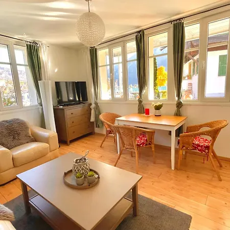 Romantic & Mountain Pure Swissness Apartment