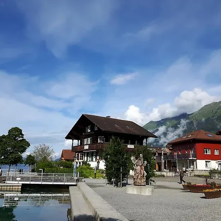 Romantic Lake & Mountain Apartment Pure Swissness