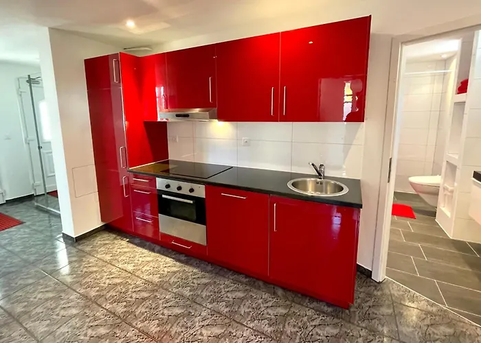 Romantic & Mountain Pure Swissness Апартаменты *