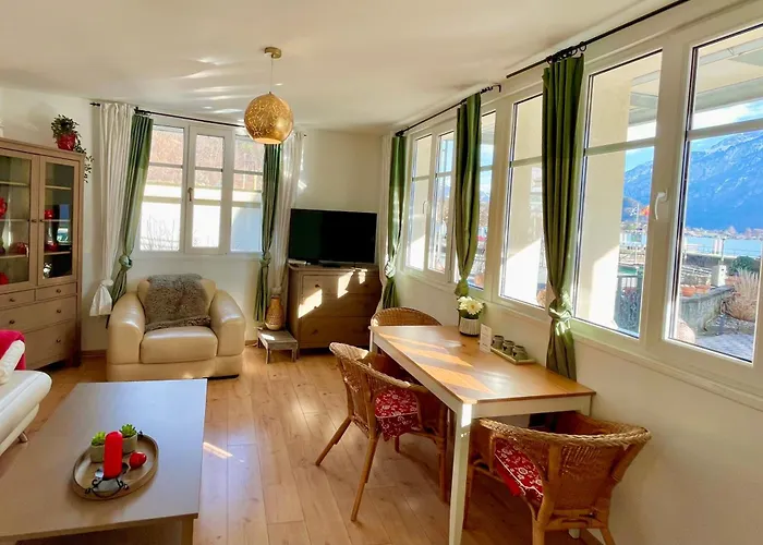 Romantic & Mountain Pure Swissness Апартаменты Бриенц